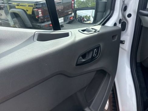 Used 2025 Ford Transit 250 Low Roof w/ Exterior Upgrade Package RWD image 13