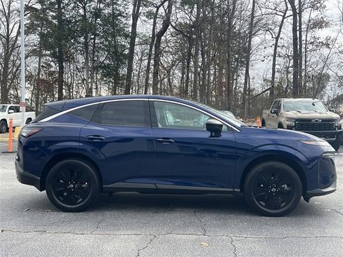 Certified 2025 Nissan Murano SV image 27