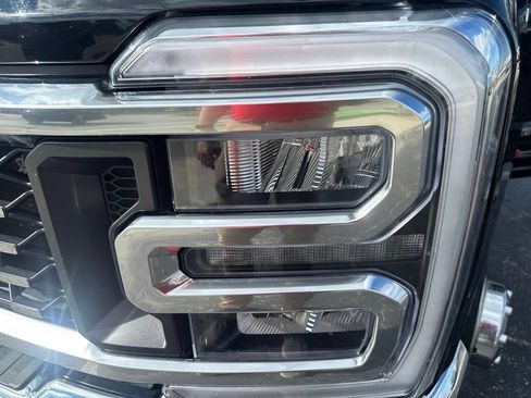 Used 2024 Ford F350 Lariat w/ Lariat Ultimate Package AWD/4WD image 56
