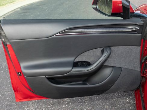 Used 2022 Tesla Model S Plaid image 19