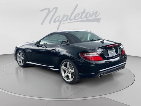 Used 2013 Mercedes-Benz SLK 350 image 3