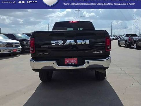 Used 2026 RAM 2500 Big Horn AWD/4WD image 7