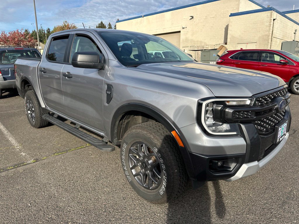 Used 2024 Ford Ranger XLT w/ FX4 Off-Road Package AWD/4WD image 2