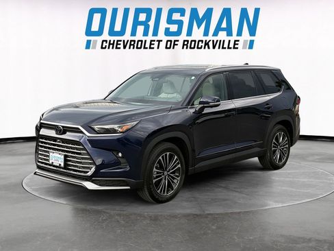 Used 2026 Toyota Grand Highlander AWD Hybrid image 2