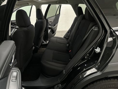 Used 2024 Subaru Outback Premium AWD/4WD image 21