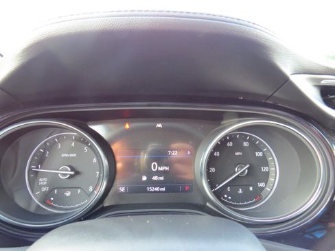 Used 2023 Buick Encore GX Select FWD image 18