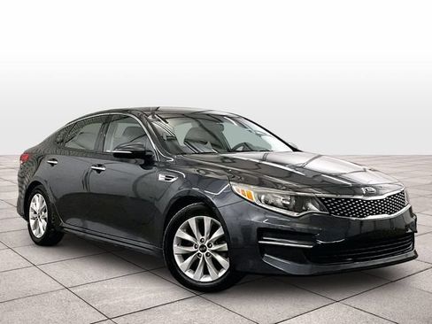 Used 2018 Kia Optima EX FWD image 3