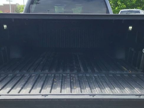 Used 2025 Toyota Tundra Platinum AWD/4WD image 24