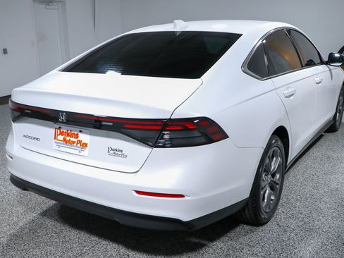 Used 2024 Honda Accord EX image 7