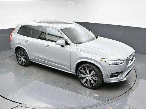 Used 2024 Volvo XC90 B6 Plus w/ Protection Package image 45