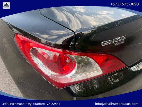 Used 2012 Hyundai Genesis 2.0T RWD image 10