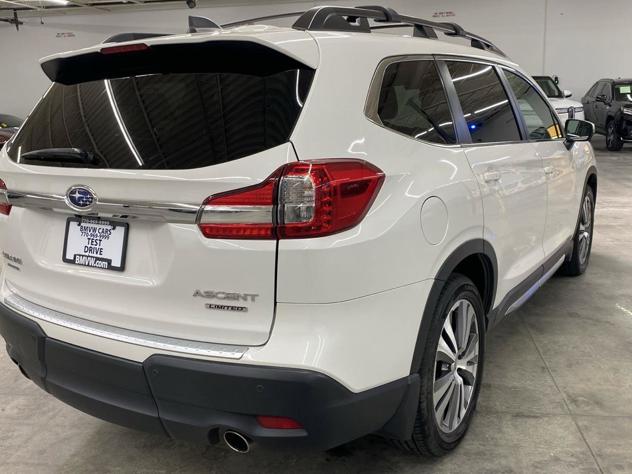 Used 2021 Subaru Ascent Limited w/ Technology Package AWD/4WD image 8