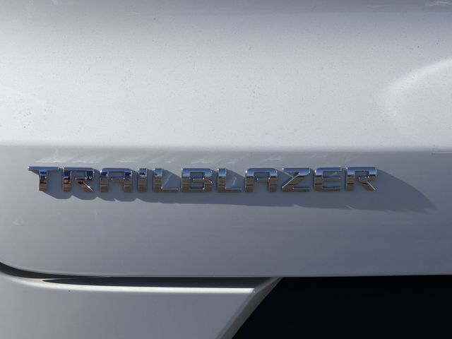 New 2026 Chevrolet TrailBlazer LS w/ LS Convenience Package FWD image 7