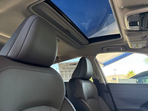 New 2026 Subaru Crosstrek 2.5i Limited w/ Crosstrek Mirror Package AWD/4WD image 16