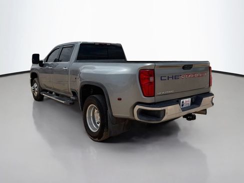 Used 2025 Chevrolet Silverado 3500 LTZ w/ LTZ Convenience Package AWD/4WD image 5