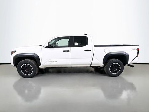 New 2026 Toyota Tacoma TRD Off-Road AWD/4WD image 8