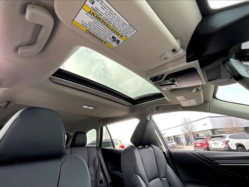 Certified 2025 Subaru Outback Limited image 16