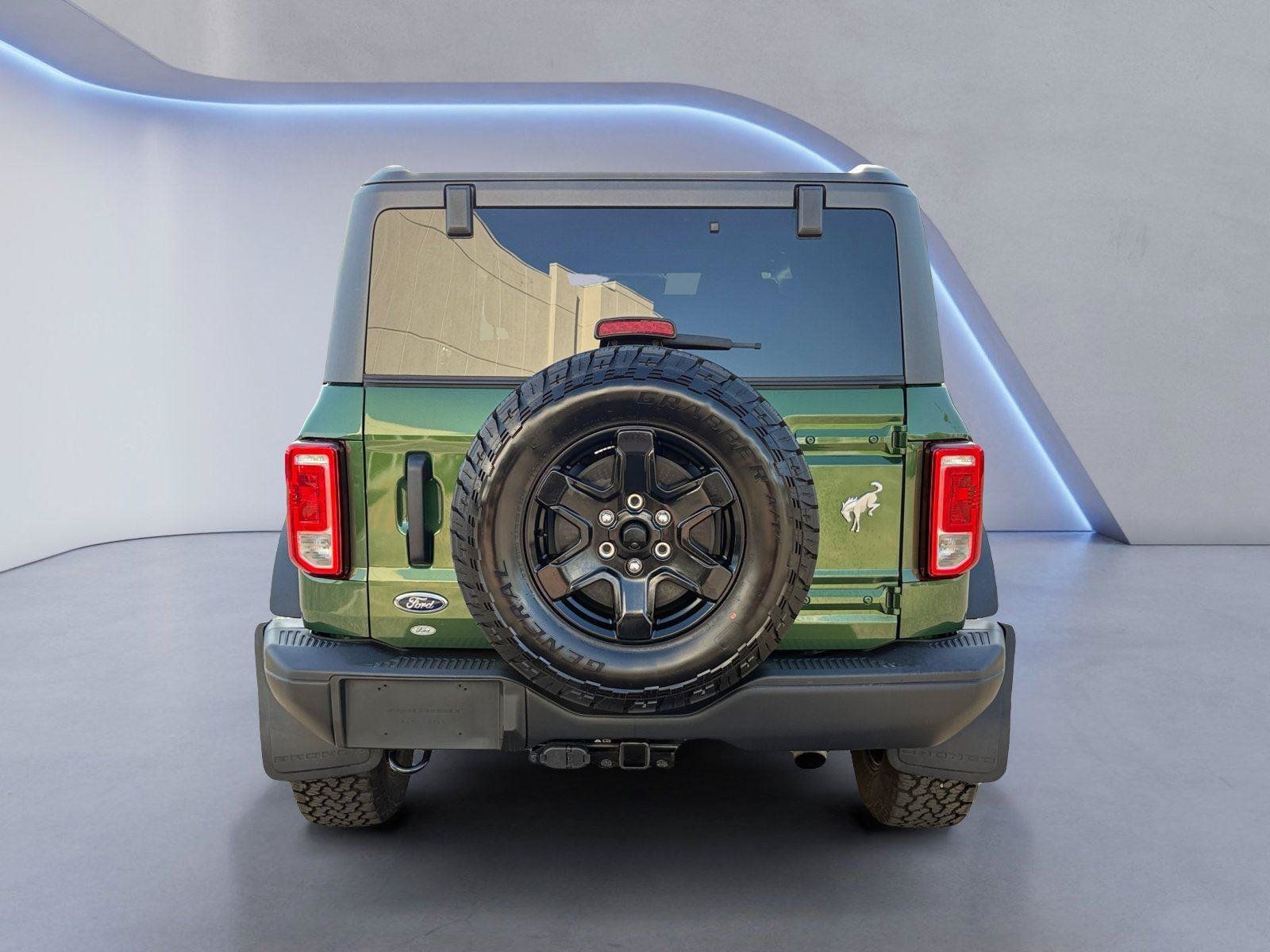 Certified 2024 Ford Bronco Black Diamond AWD/4WD image 4