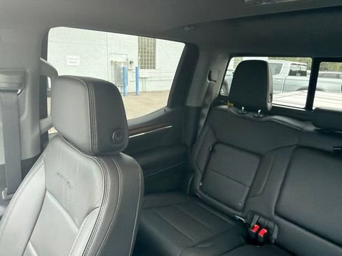 Used 2024 GMC Sierra 1500 Denali w/ Technology Package AWD/4WD image 70