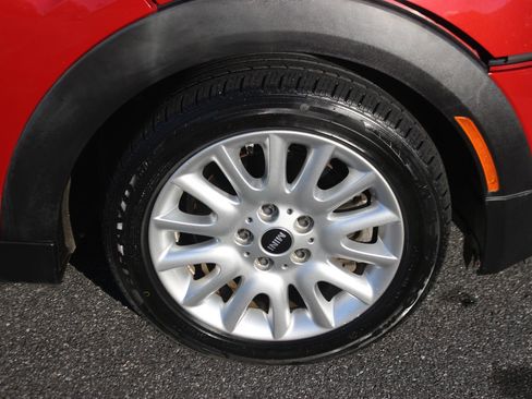 Used 2015 MINI Cooper S image 34