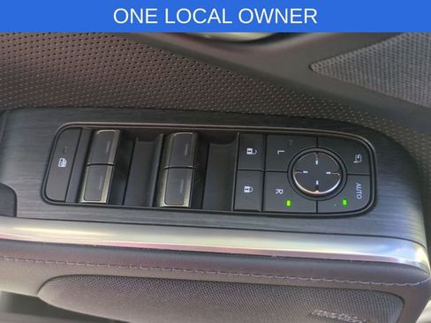 Used 2024 Lexus GX 550 image 25