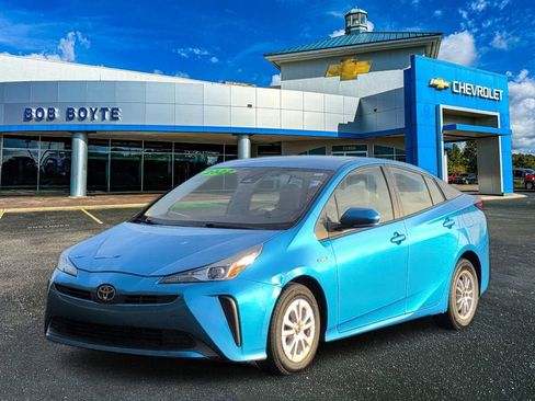 Used 2022 Toyota Prius L Eco image 8
