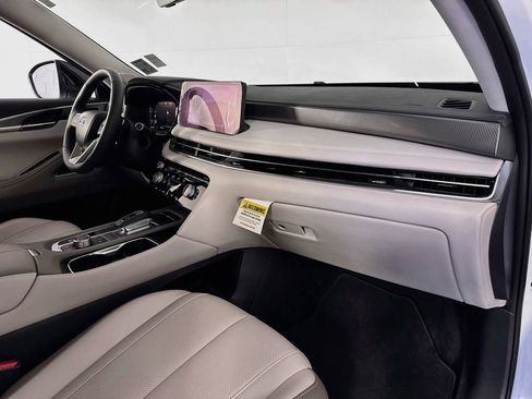 Certified 2026 INFINITI QX60 Luxe w/ Cargo Package FWD image 32