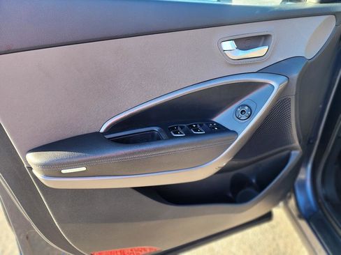Used 2013 Hyundai Santa Fe Sport image 10