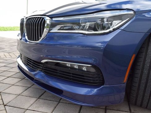Used 2017 BMW ALPINA B7 xDrive AWD/4WD image 14