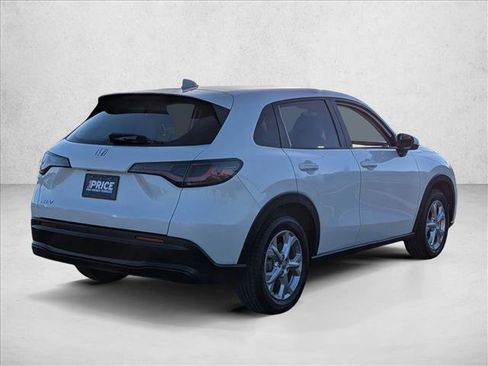 Used 2023 Honda HR-V LX image 5