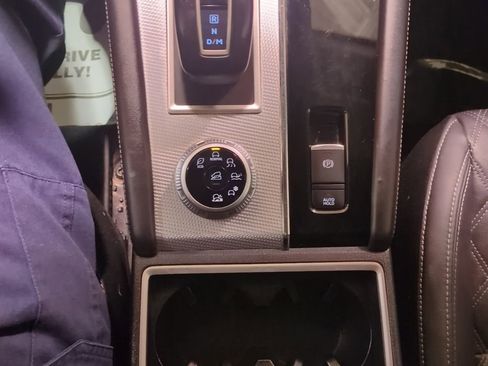 Used 2023 Mitsubishi Outlander SEL image 21