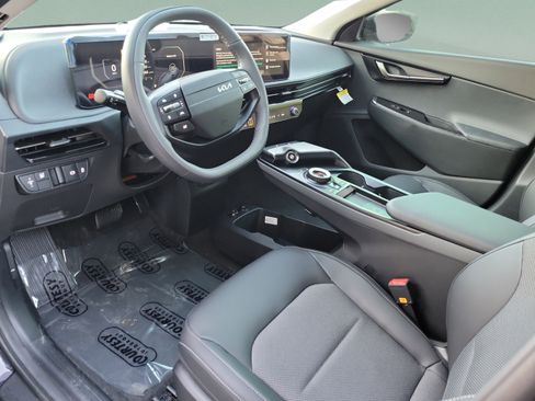 New 2026 Kia EV6 Light RWD image 16