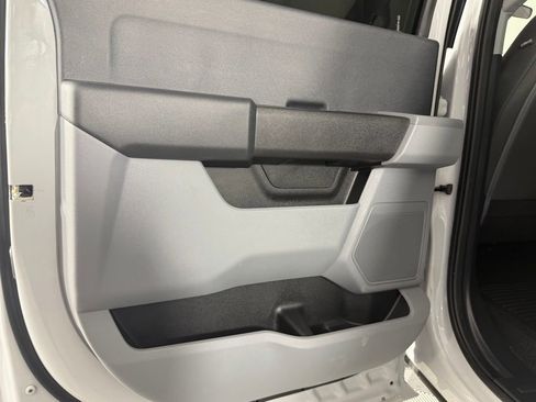 Used 2025 Ford F250 XL w/ FX4 Off-Road Package image 28