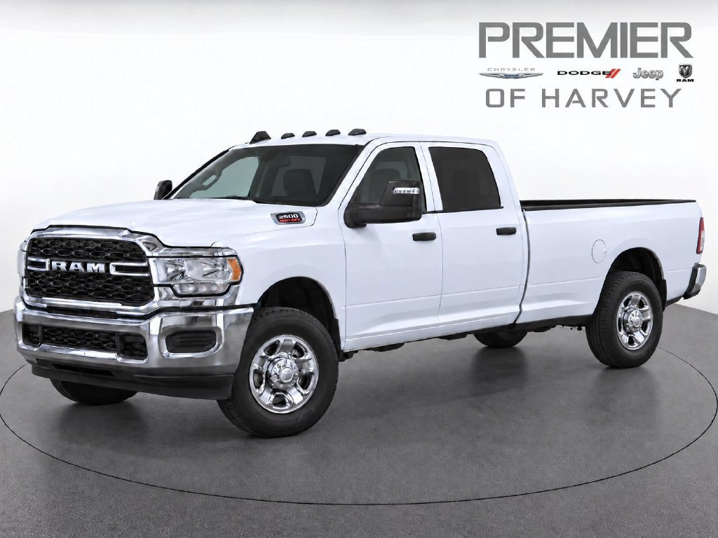 Used 2024 RAM 2500 Tradesman w/ Chrome Appearance Group AWD/4WD image 2