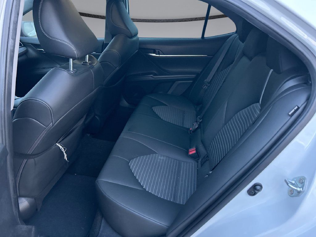 Used 2024 Toyota Camry SE FWD image 28