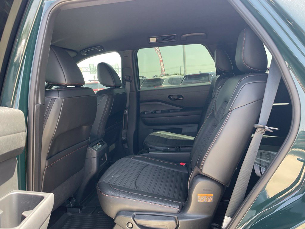 Certified 2025 Nissan Pathfinder Rock Creek AWD/4WD image 25