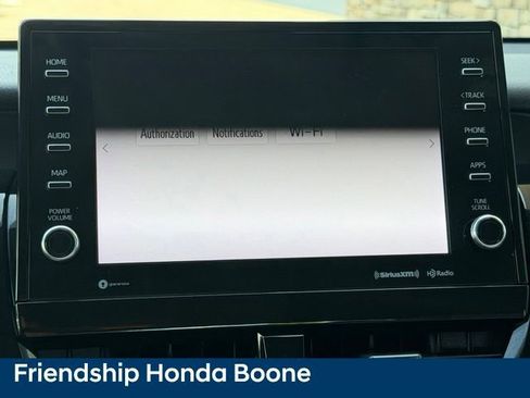 Used 2022 Toyota Camry XLE FWD image 24
