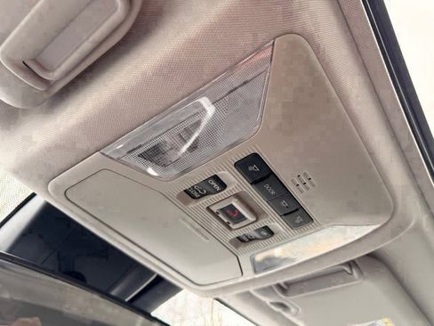 Used 2022 Toyota RAV4 XLE w/ Convenience Package image 28