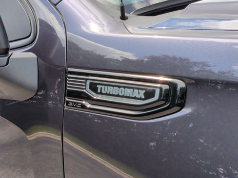 Used 2025 GMC Sierra 1500 Elevation RWD image 13