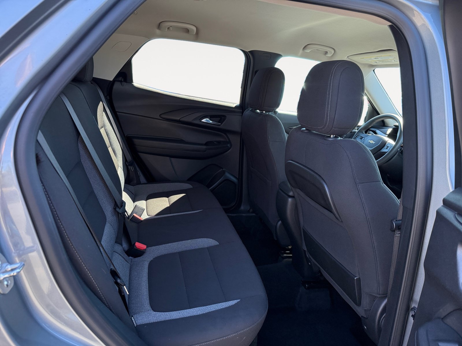 Used 2025 Chevrolet TrailBlazer LT AWD/4WD image 18