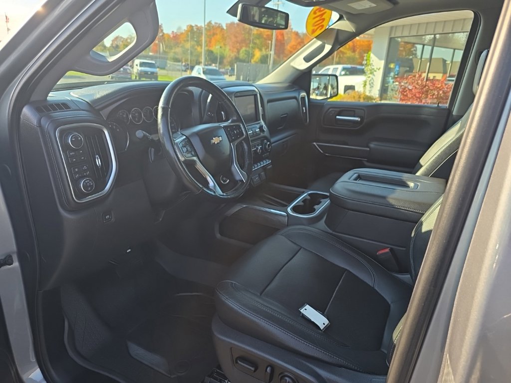 Used 2019 Chevrolet Silverado 1500 LTZ AWD/4WD image 26