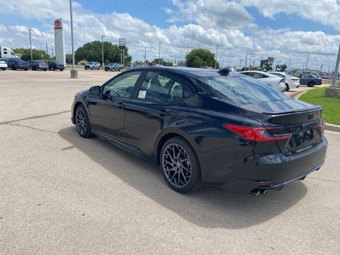 New 2026 Toyota Camry XSE FWD image 11