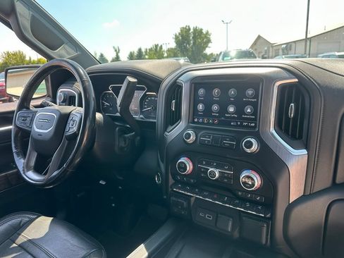 Used 2019 GMC Sierra 1500 Denali w/ Denali Ultimate Package AWD/4WD image 33