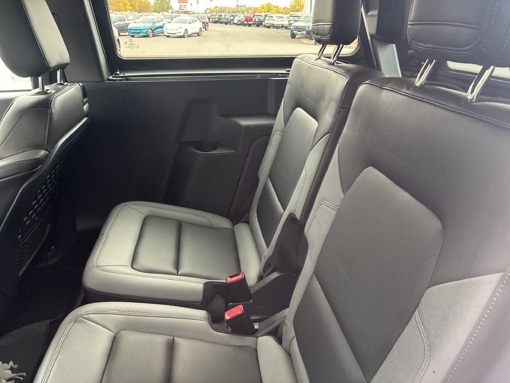 Used 2023 Ford Bronco Black Diamond AWD/4WD image 30