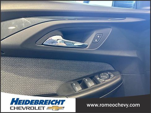 Used 2023 Chevrolet TrailBlazer LS AWD/4WD image 11