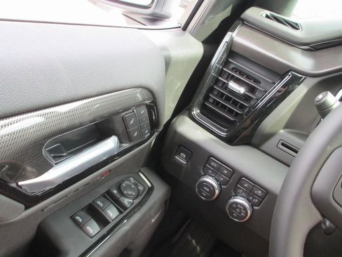 New 2026 GMC Sierra 1500 AT4 w/ AT4 Premium Package image 18