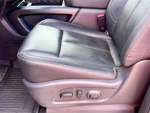 Used 2023 Nissan Titan PRO-4X w/ Pro-4x Convenience Package image 20