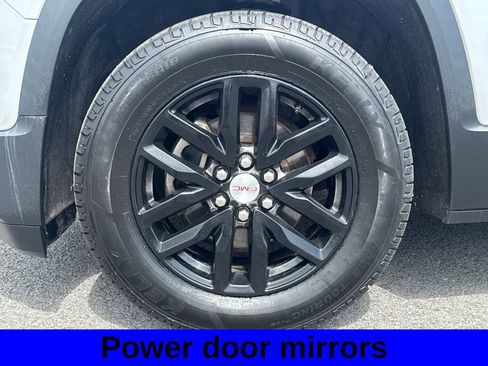 Used 2019 GMC Acadia SLT AWD/4WD image 18