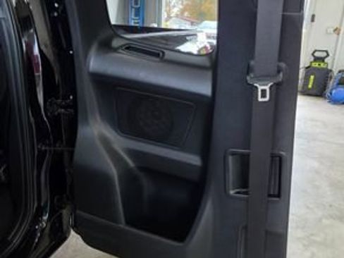 Used 2017 Toyota Tacoma TRD Sport image 23