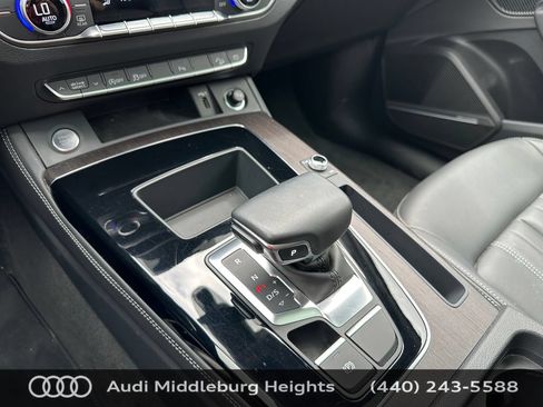 Certified 2023 Audi Q5 2.0T Premium Plus w/ Premium Plus Package AWD/4WD image 37